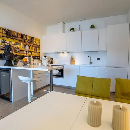 Degli Oleandri App A1 * 阿尔杰尼奥